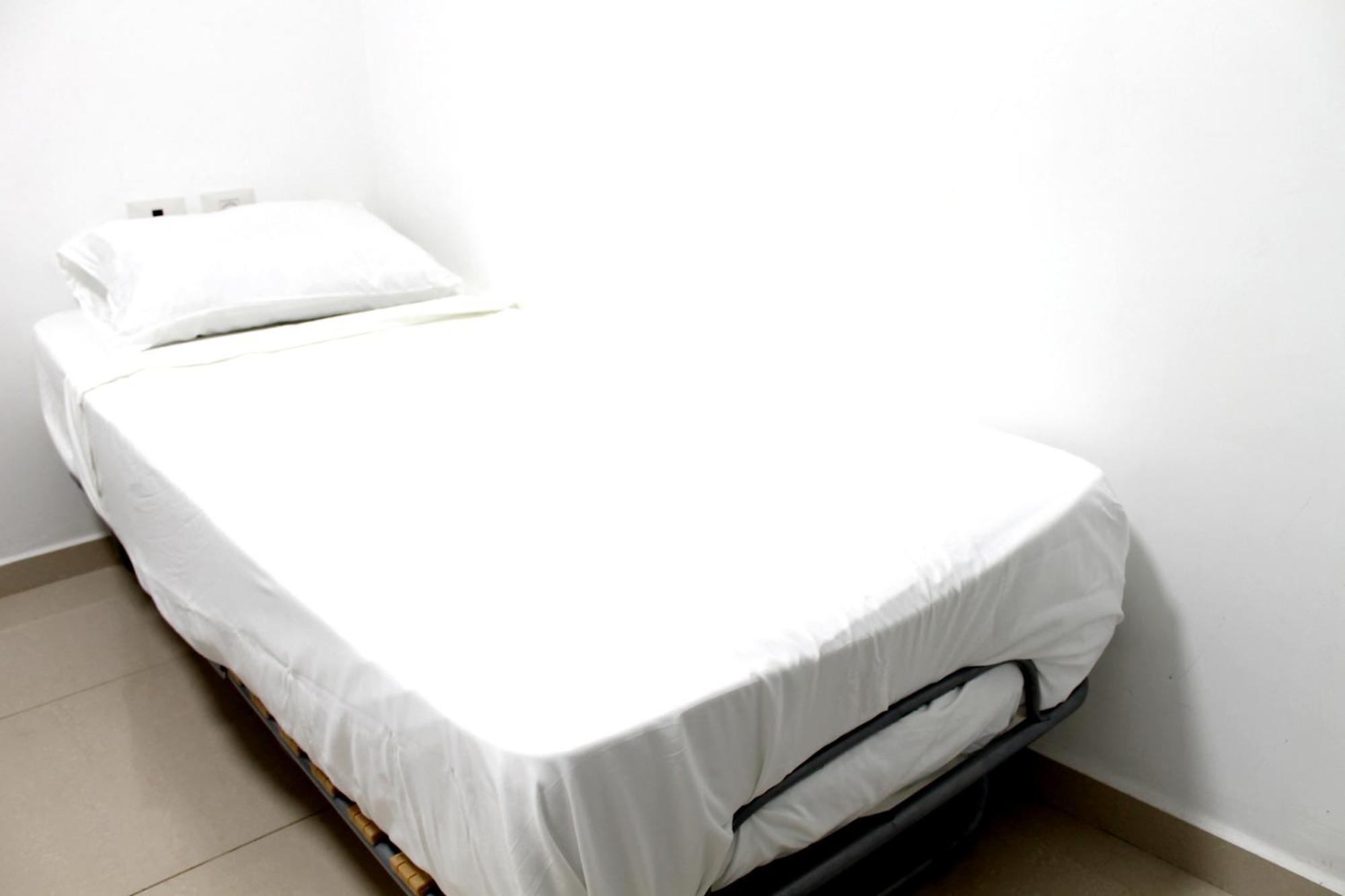 Beach Suite Israel- Best View, Gym, Massage Chair, Low Fee For Off-Site Indoor Pool Spa ביץ סוייט ישראל- נוף ים מאלף, כיסא מסאז, חדר כושר, אפשרות לבריכה מקורה, וספא בתשלום ממש מוזל Ashkelon Exterior foto